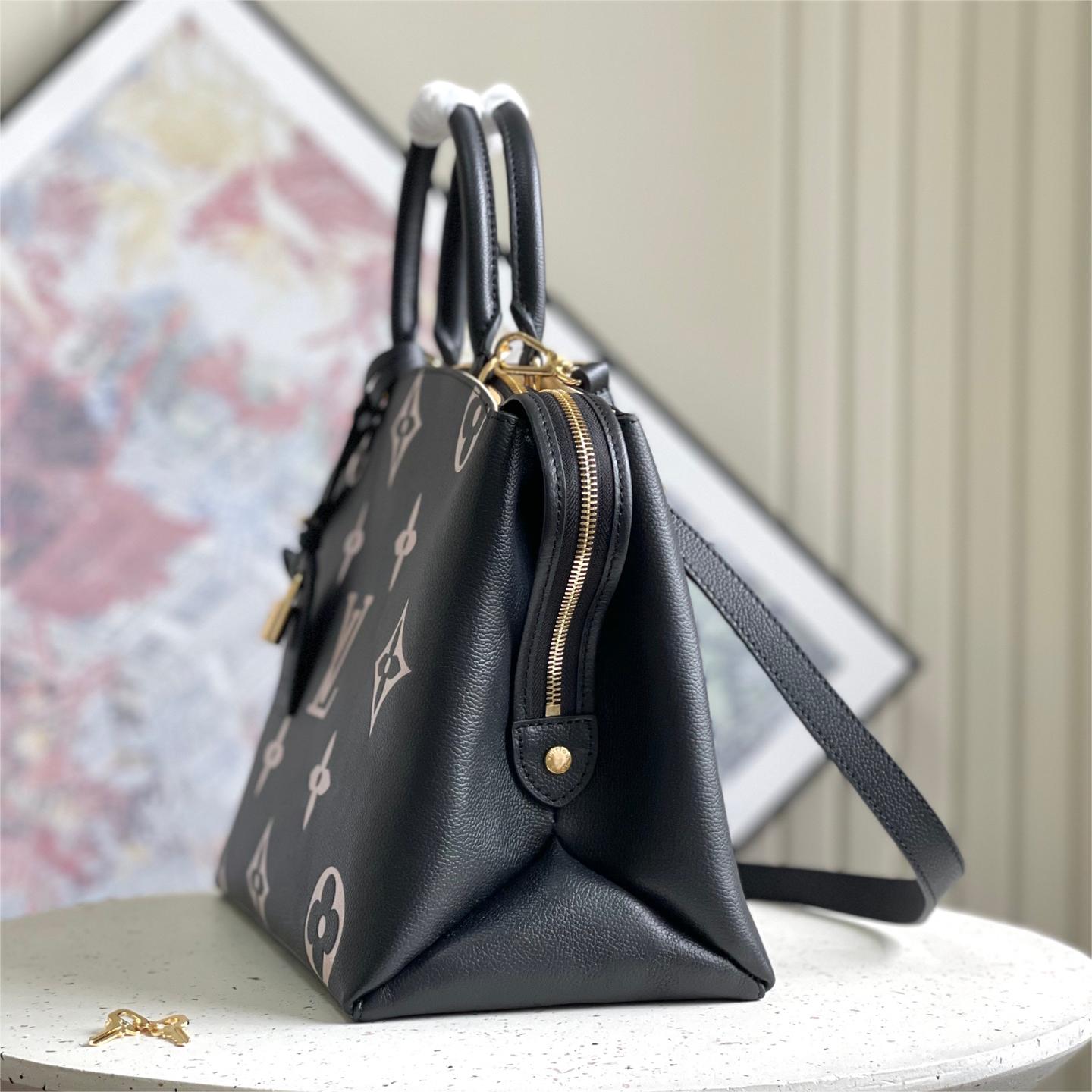 LV-GRAND PALAIS handbag