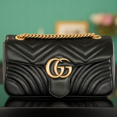 Gucci-Classic Black Shoulder Bag