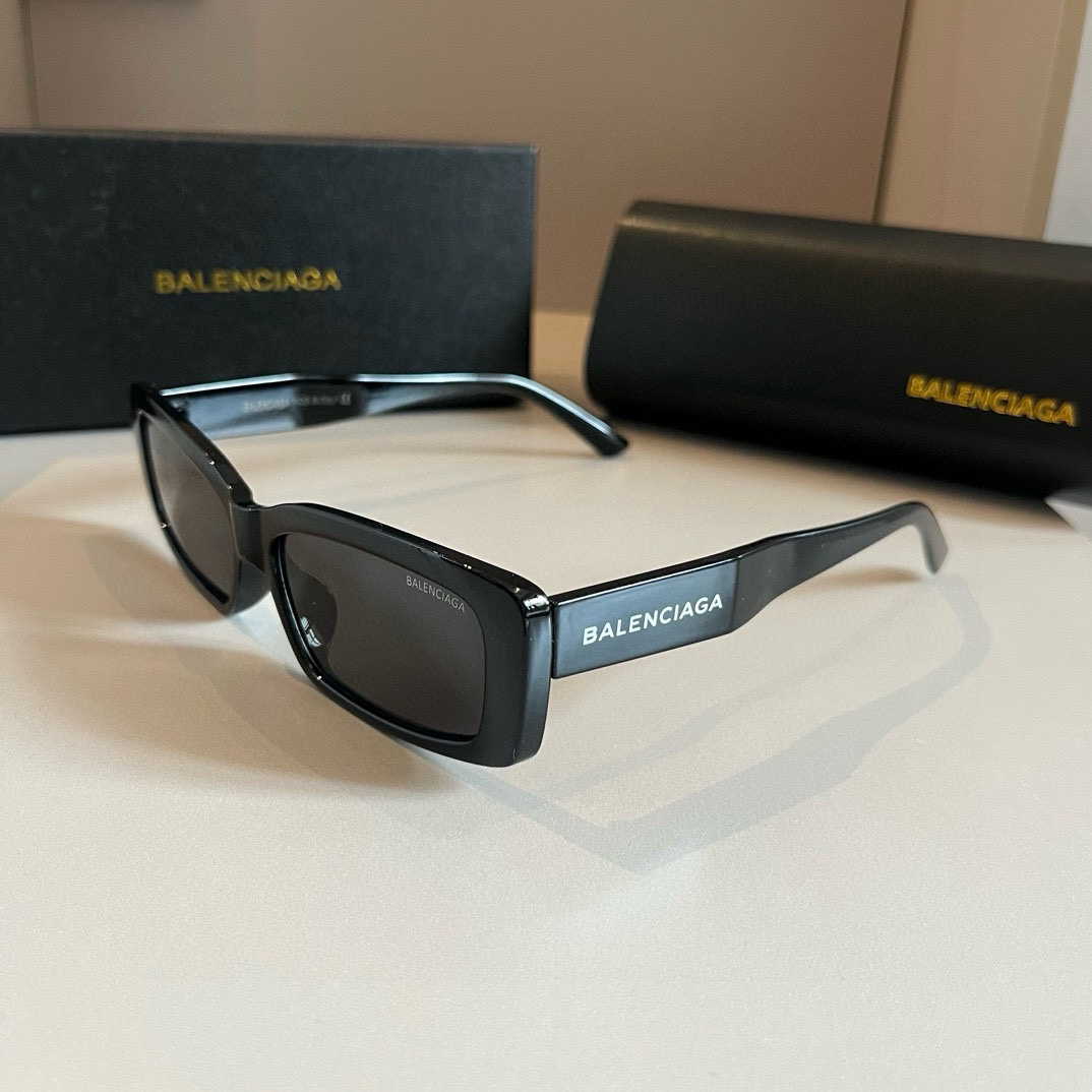 Balenciaga-Large Box Glasses Sunglasses