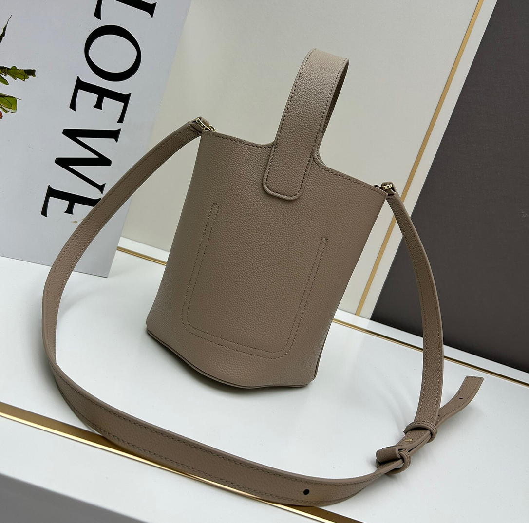 LOEWE-pebble bucket