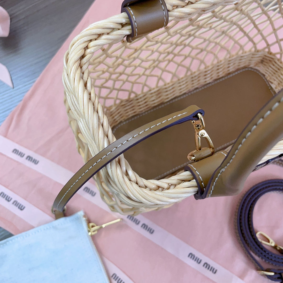 MiuMiu-Summer vacation style new woven hollow vegetable basket