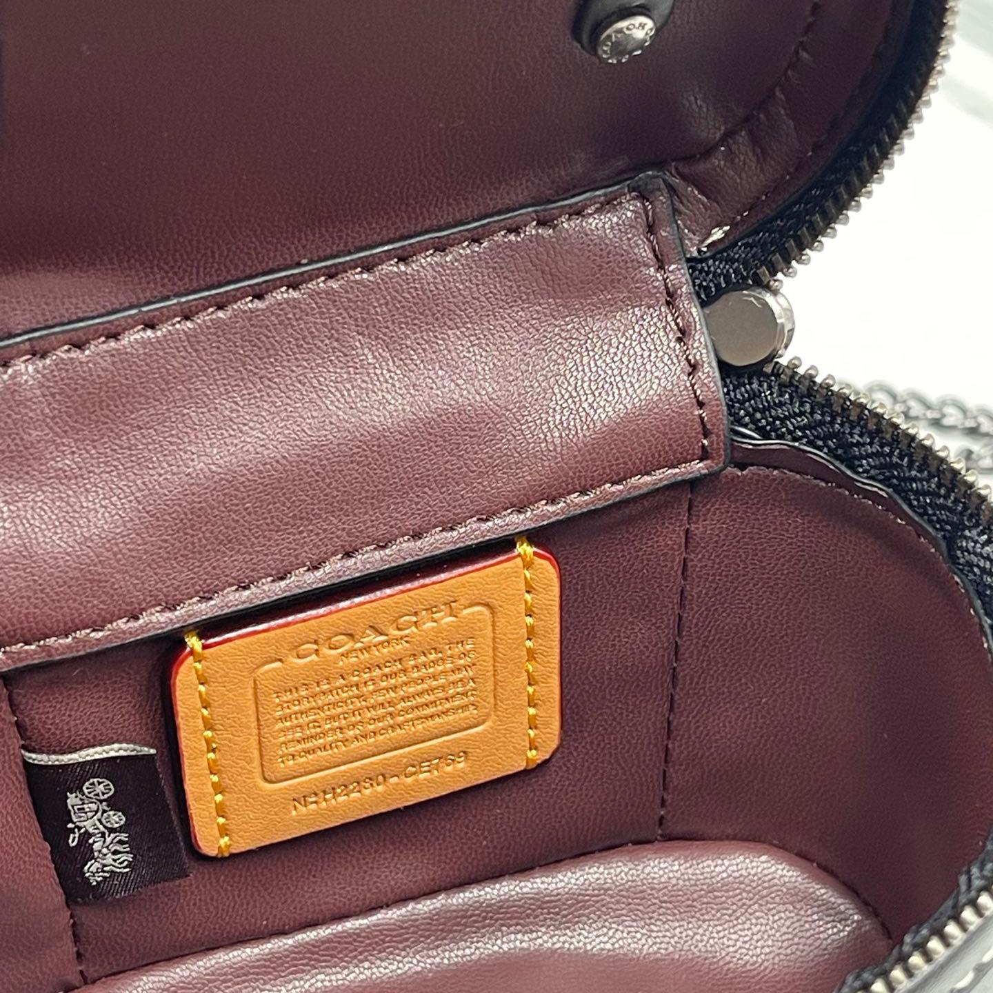 Coach- trail12 mini bag