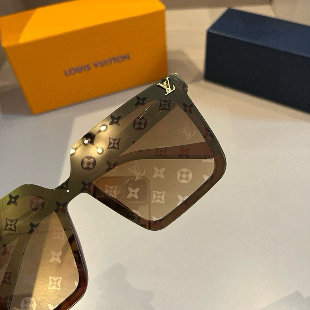 LV-Unisex large frame Sunglasses
