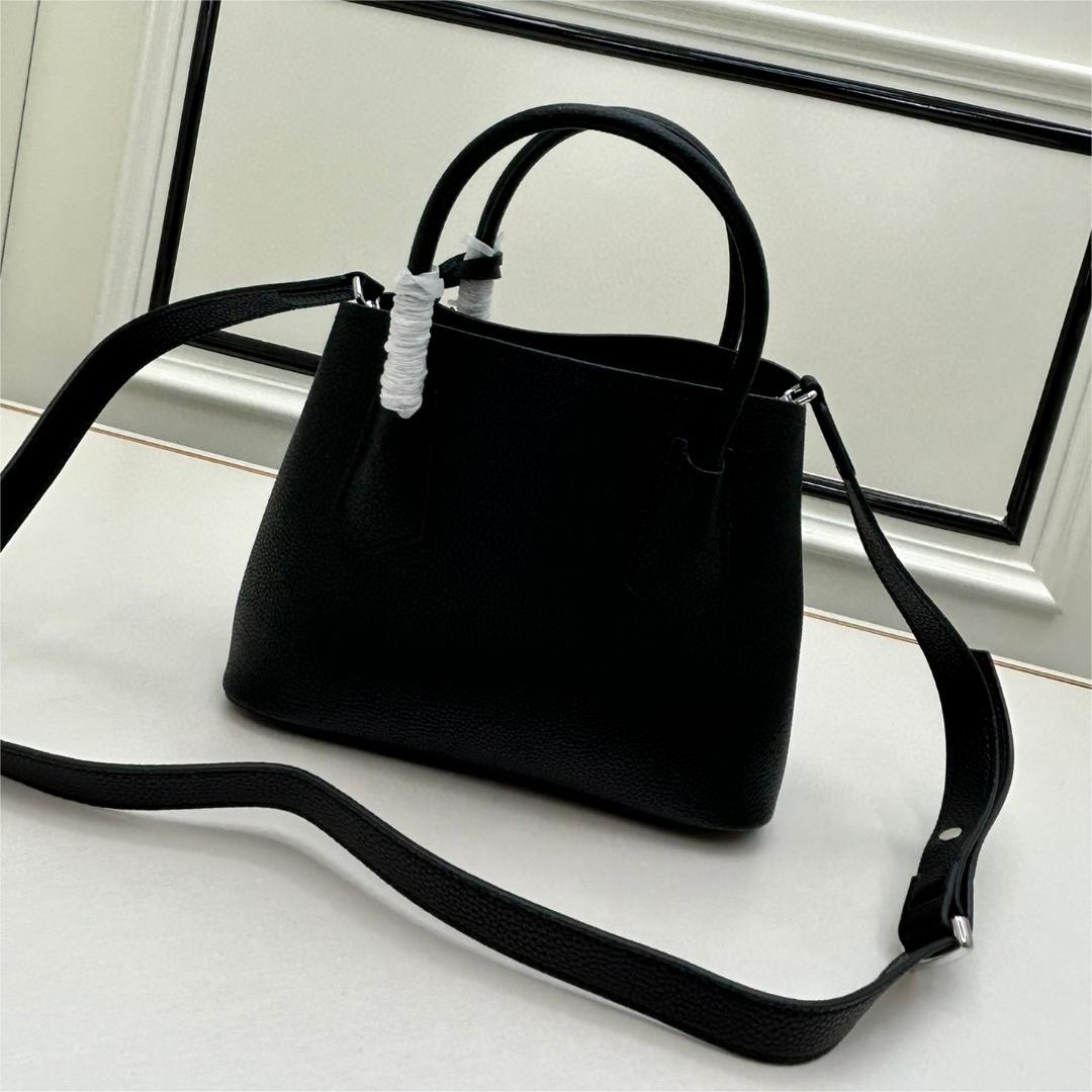 Prada-Delicate lychee patterned doublebaini shopping bag