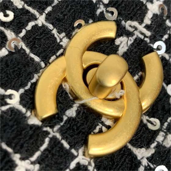 Chanel-Large Woolen Fabric Diamond Grid Coarse Nylon Bead Cloth Handbag