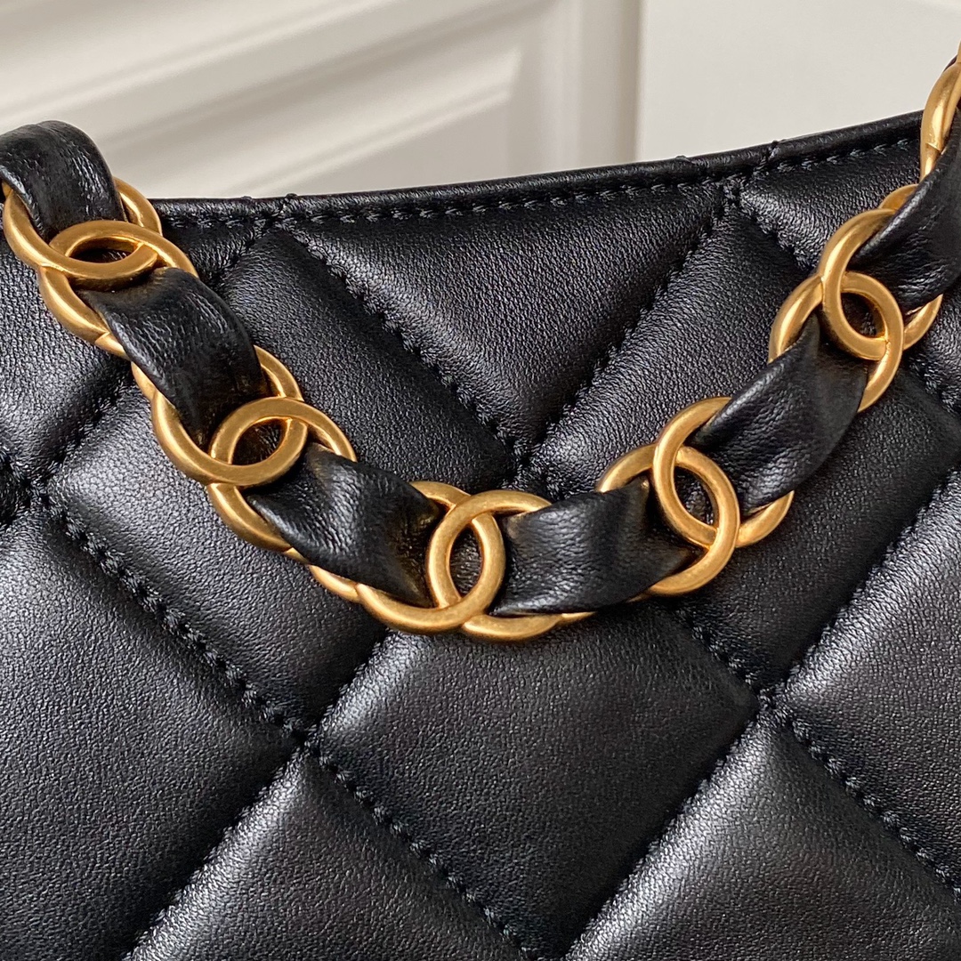 Chanel-24p hobo bag
