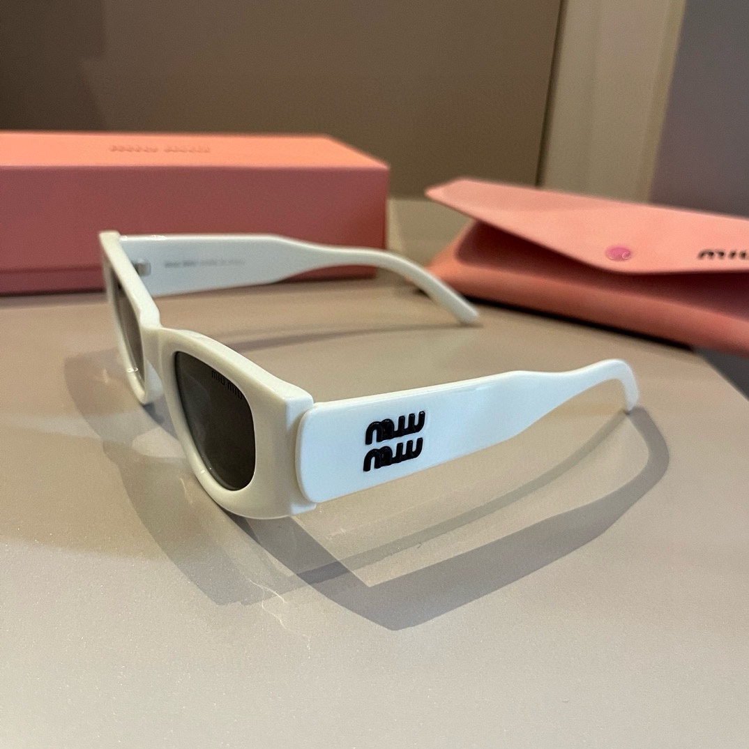 MiuMiu-2024 new side logo cat eye sunglasses