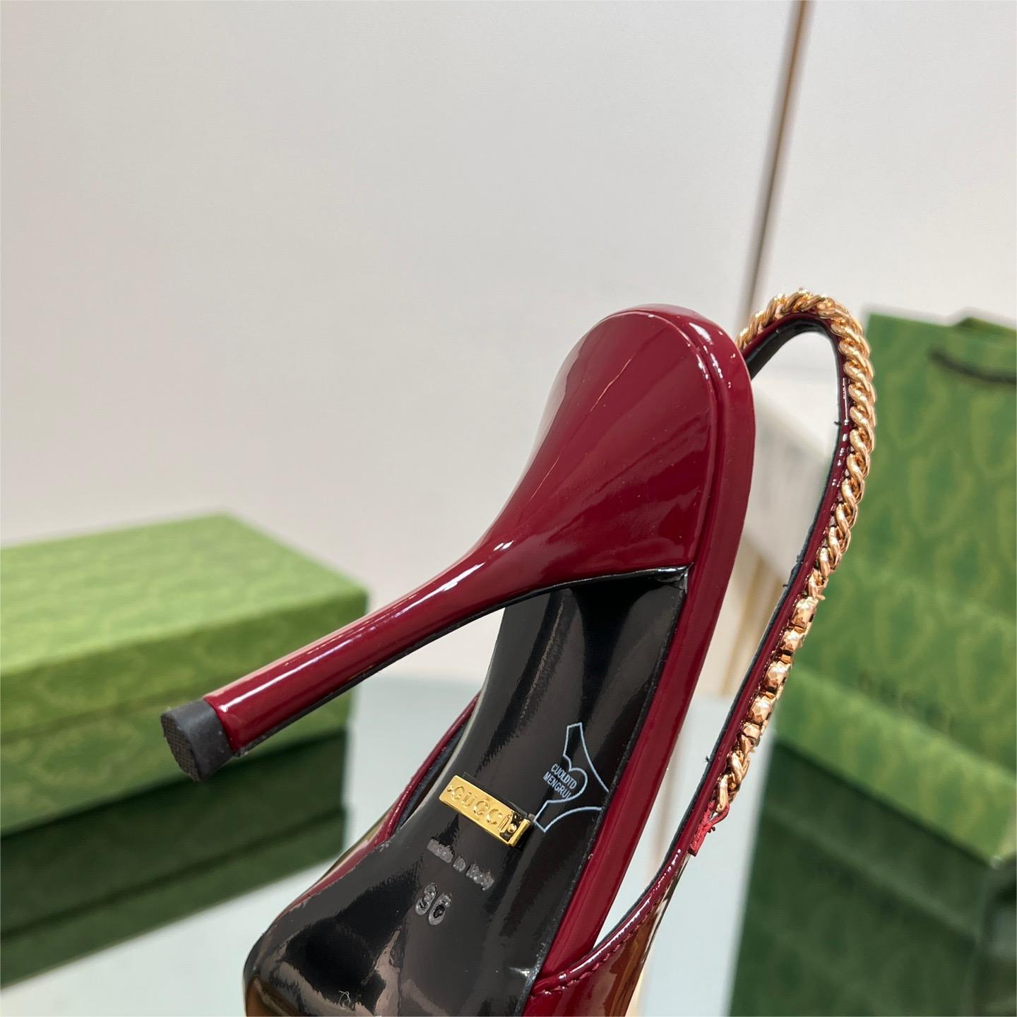 Gucci-letter buckle l o g o chain high-heeled sandals