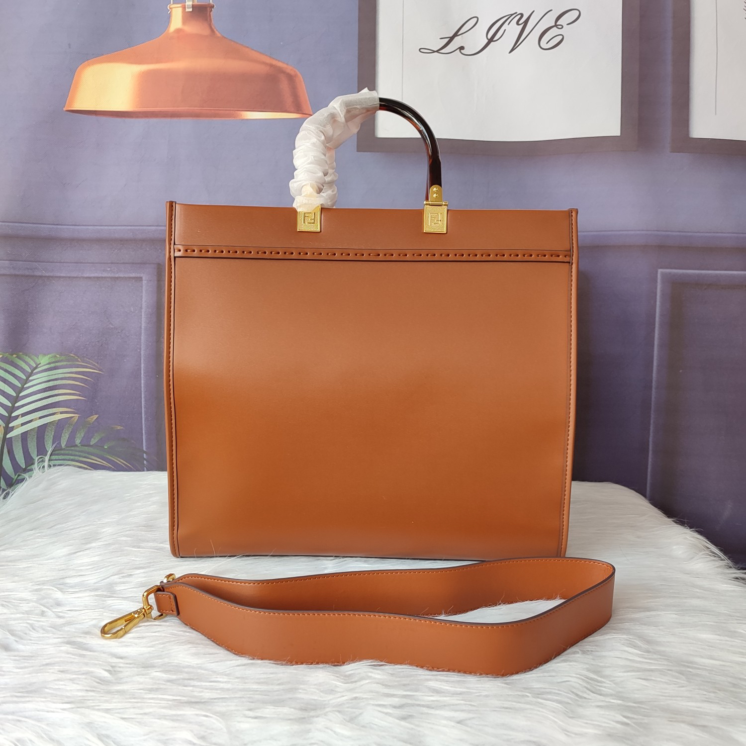 FENDI-Sunshine Medium Brown Leather Handbag