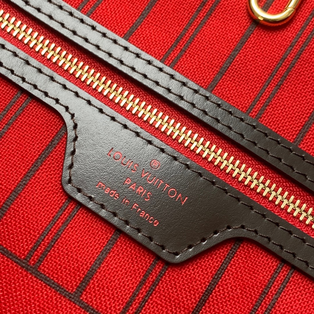 LV-neverfull classic medium coffee plaid handbag