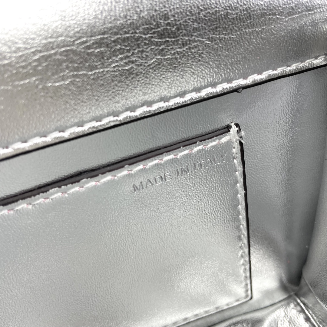 Valentino-Garavani MINI LOCÒ Snake patterned calf leather bag