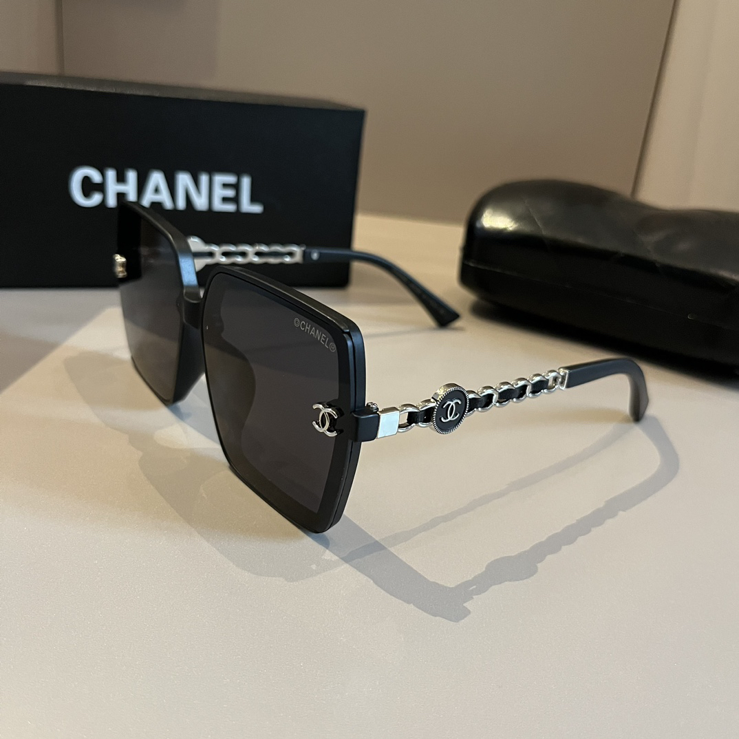 Chanel-New large frame Sunglasses