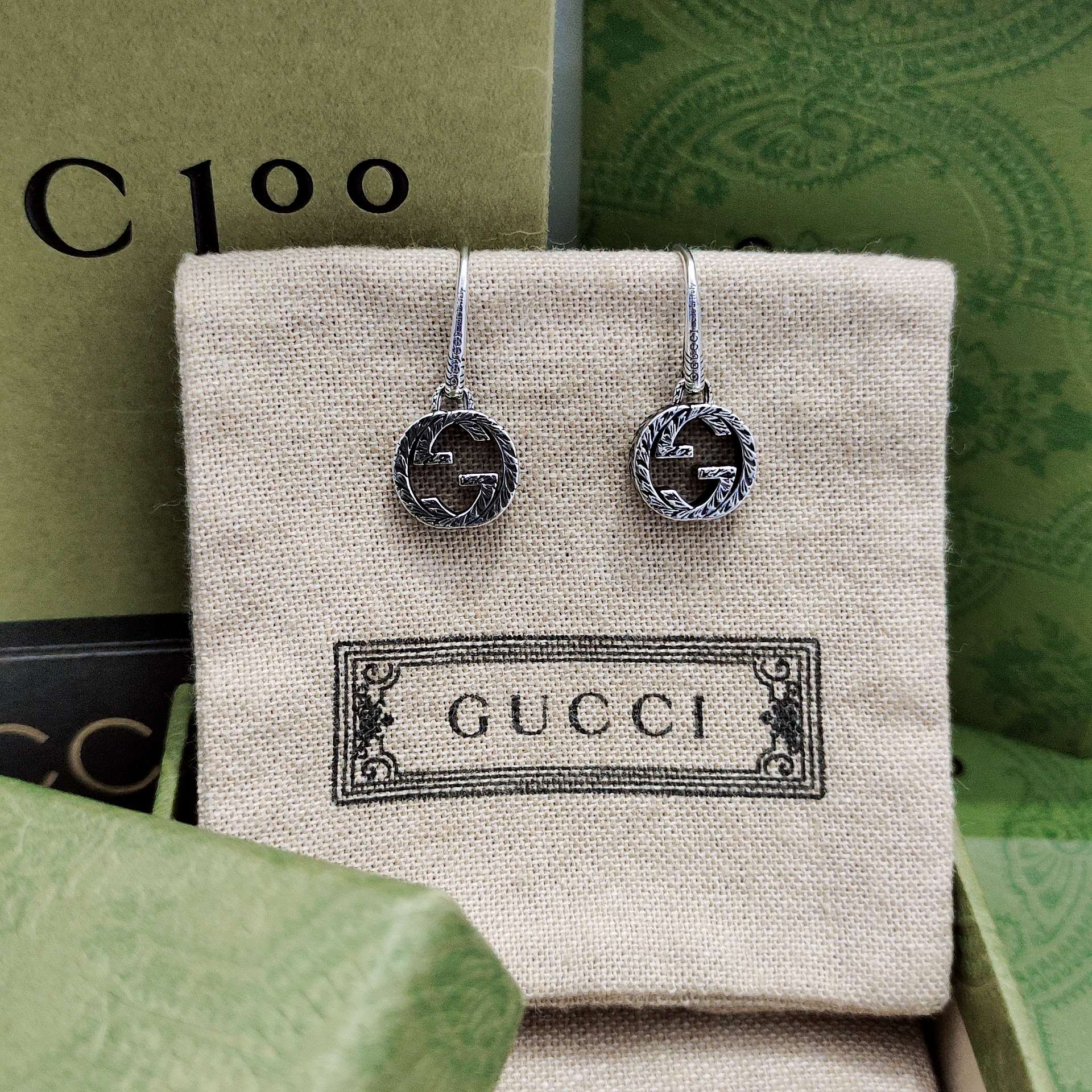 GUCCI-Interlocking retro pendant earrings
