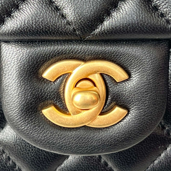 Chanel-Mini CF Handle Lingge Handheld Lid Bag