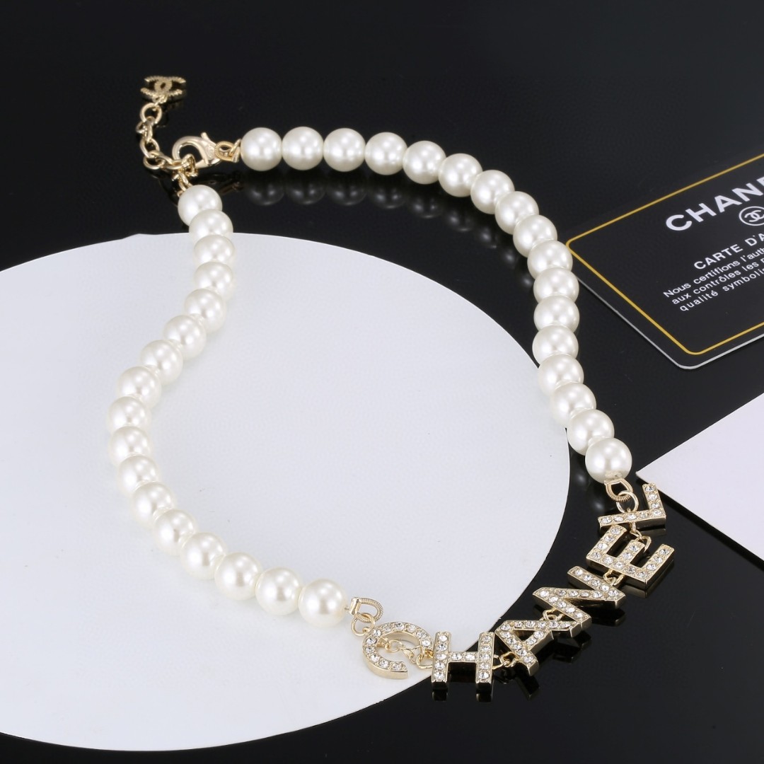 Chanel-pearl necklace