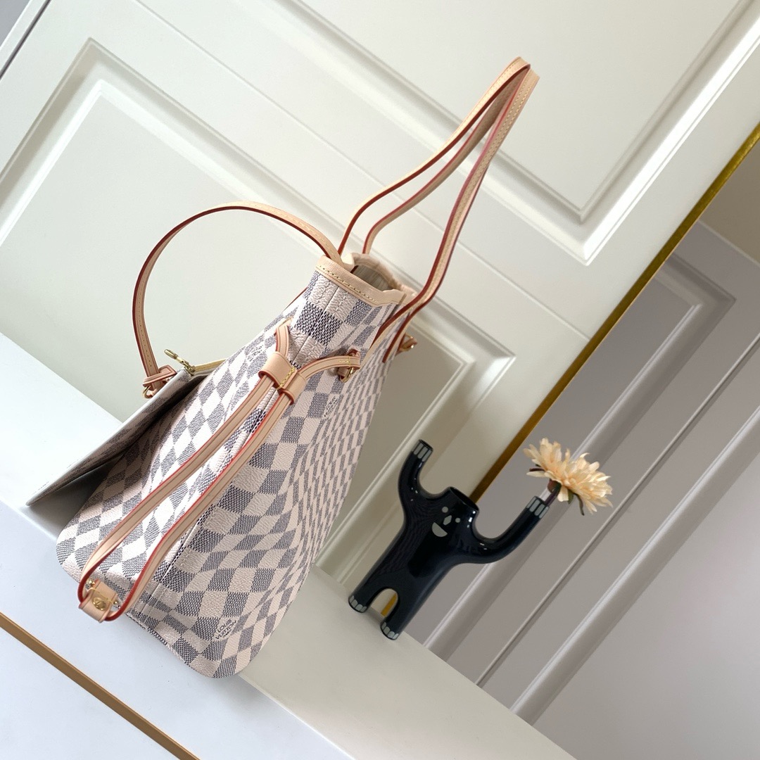 LV-NEVERFULL-n4136