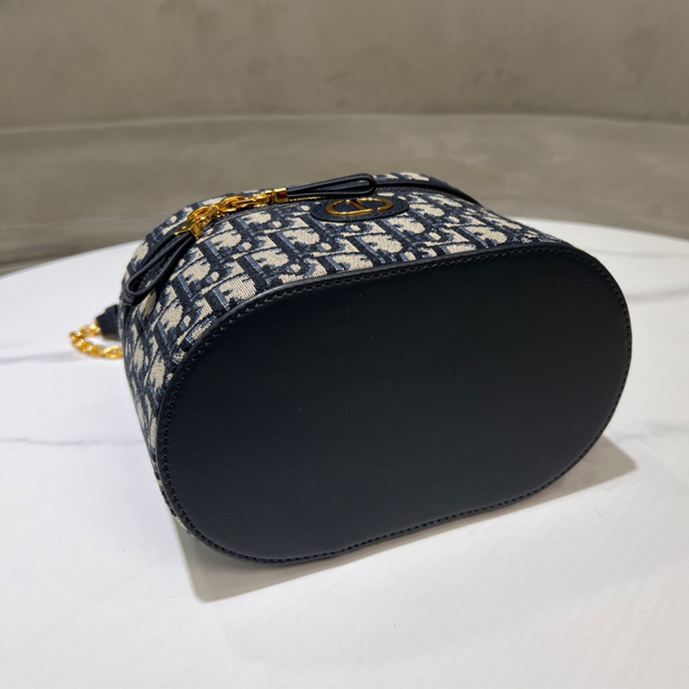 Dior-Montaigne Vanity-m928