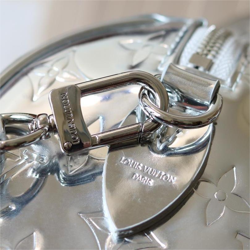 CHANEL- Speedy Bandoulière 20 Bag