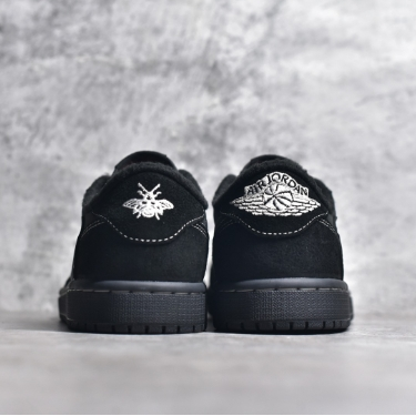 Air Jordan-Black Warrior Hook Low Top Shoes