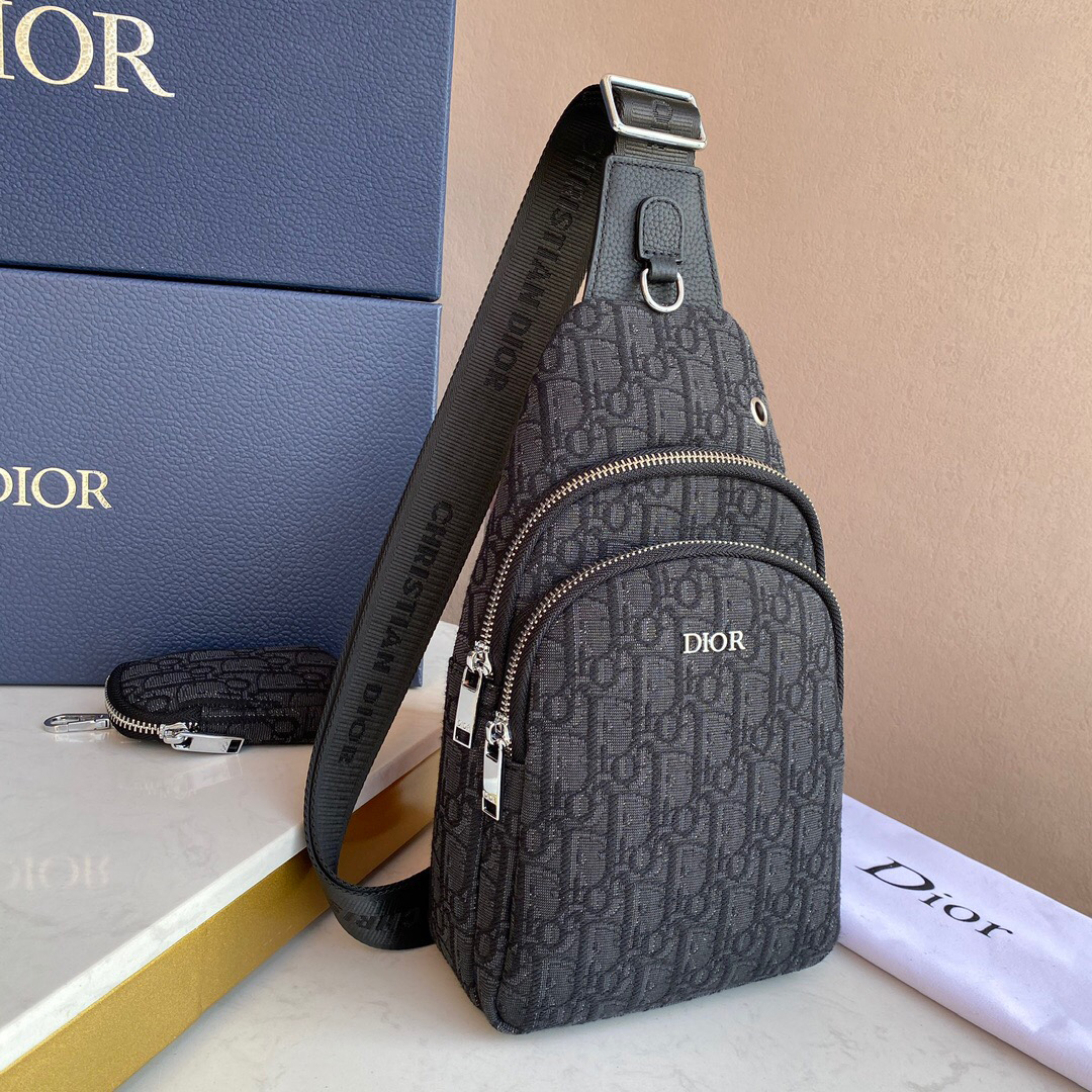 Dior-Men's Chest Bag