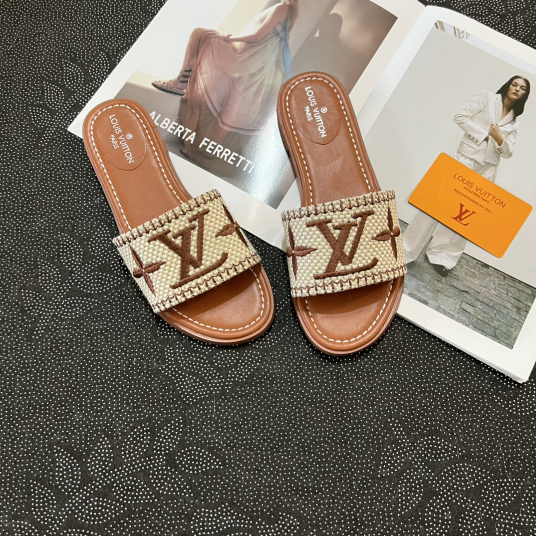 LV-Classic embroidery flat bottomed mop in early spring