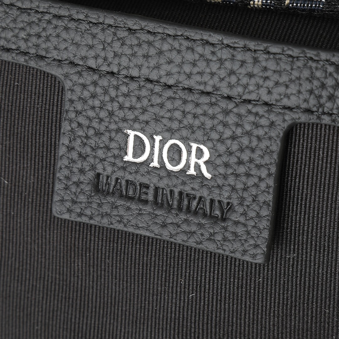 Dior-Saddle messenger bag