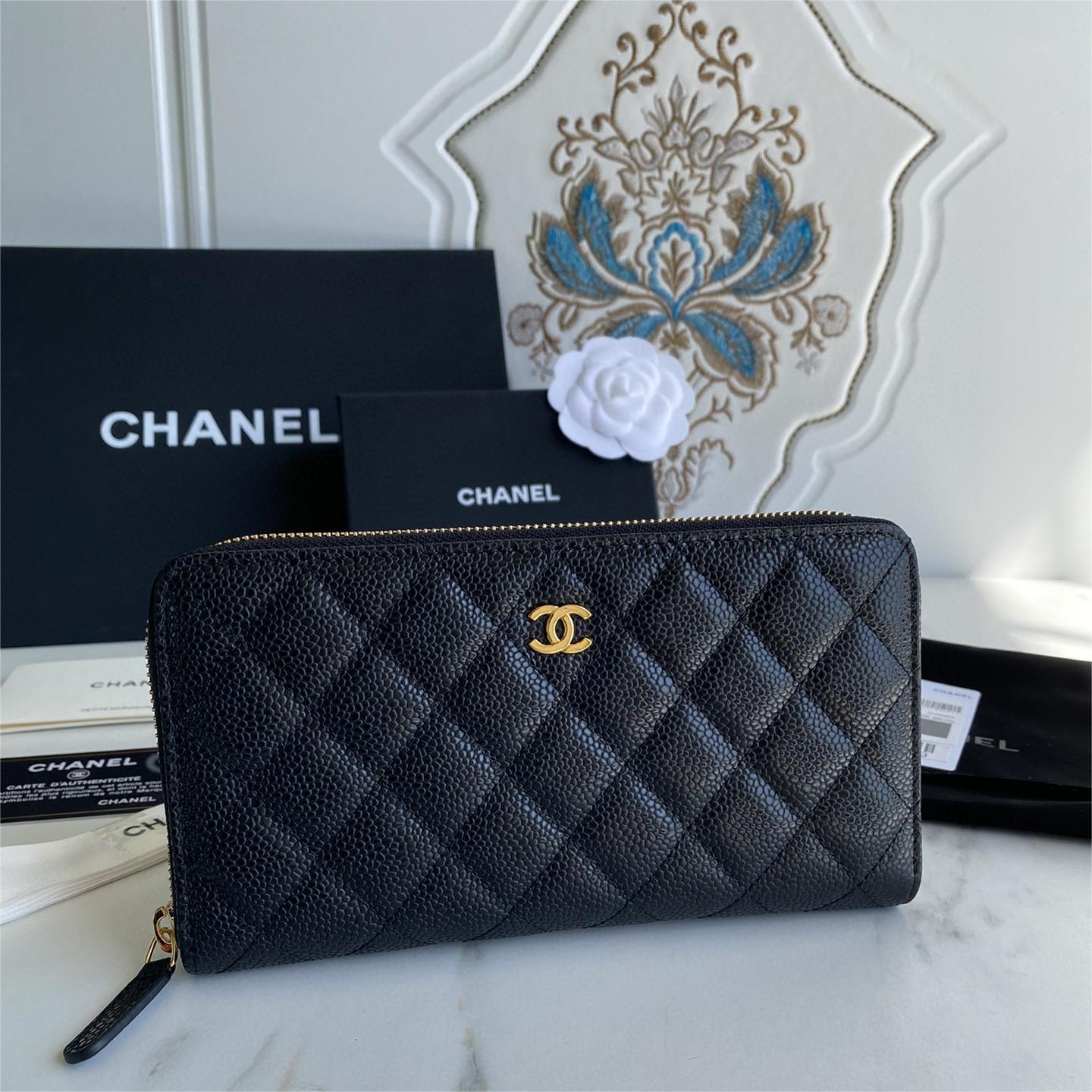 Chanel-Lychee patterned zipper long wallet