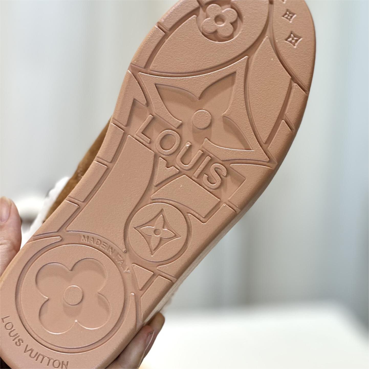 LV-Wool Thick soled Chelsea Woolen Boots