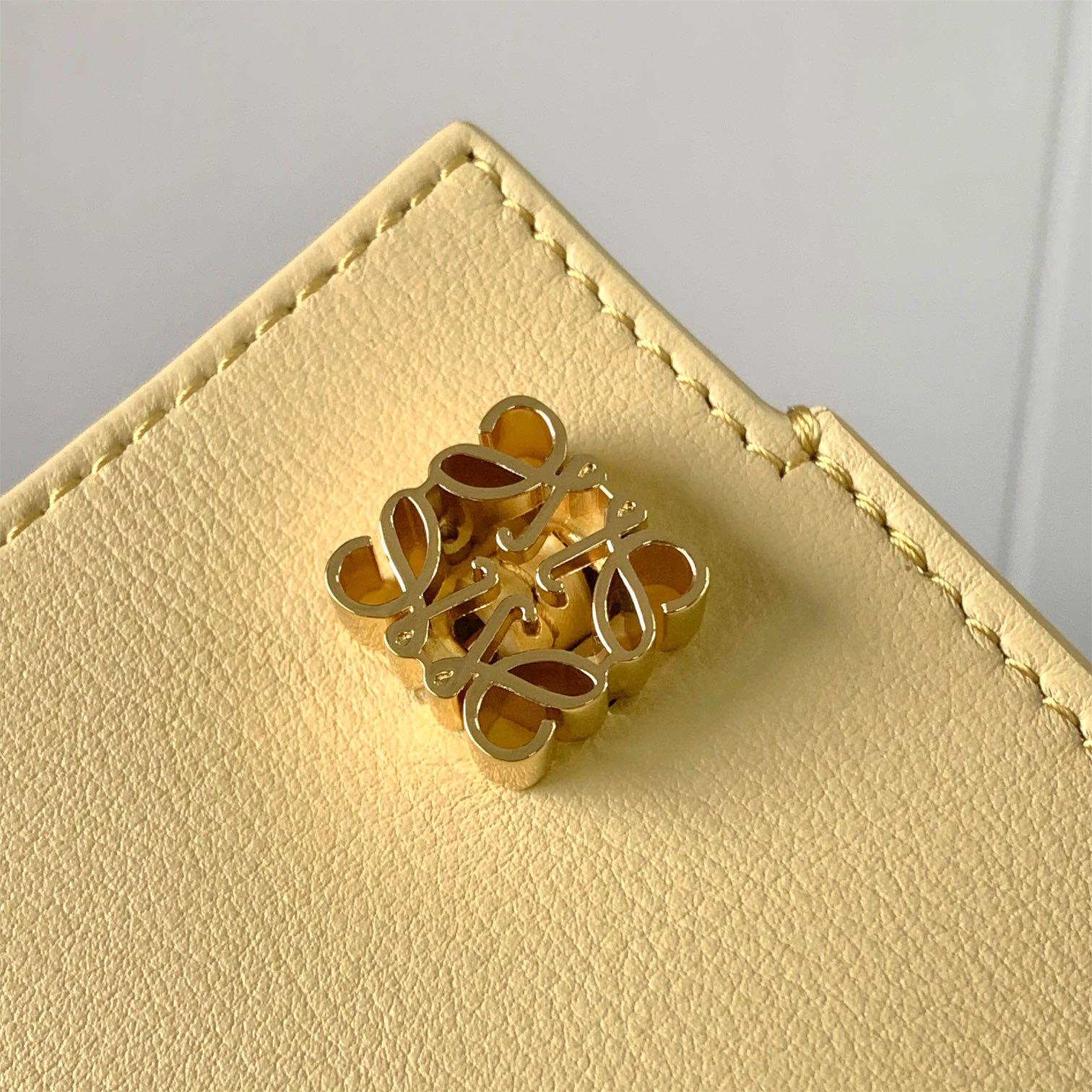 LOEWE-Dice Pocket Leather Dice Bag