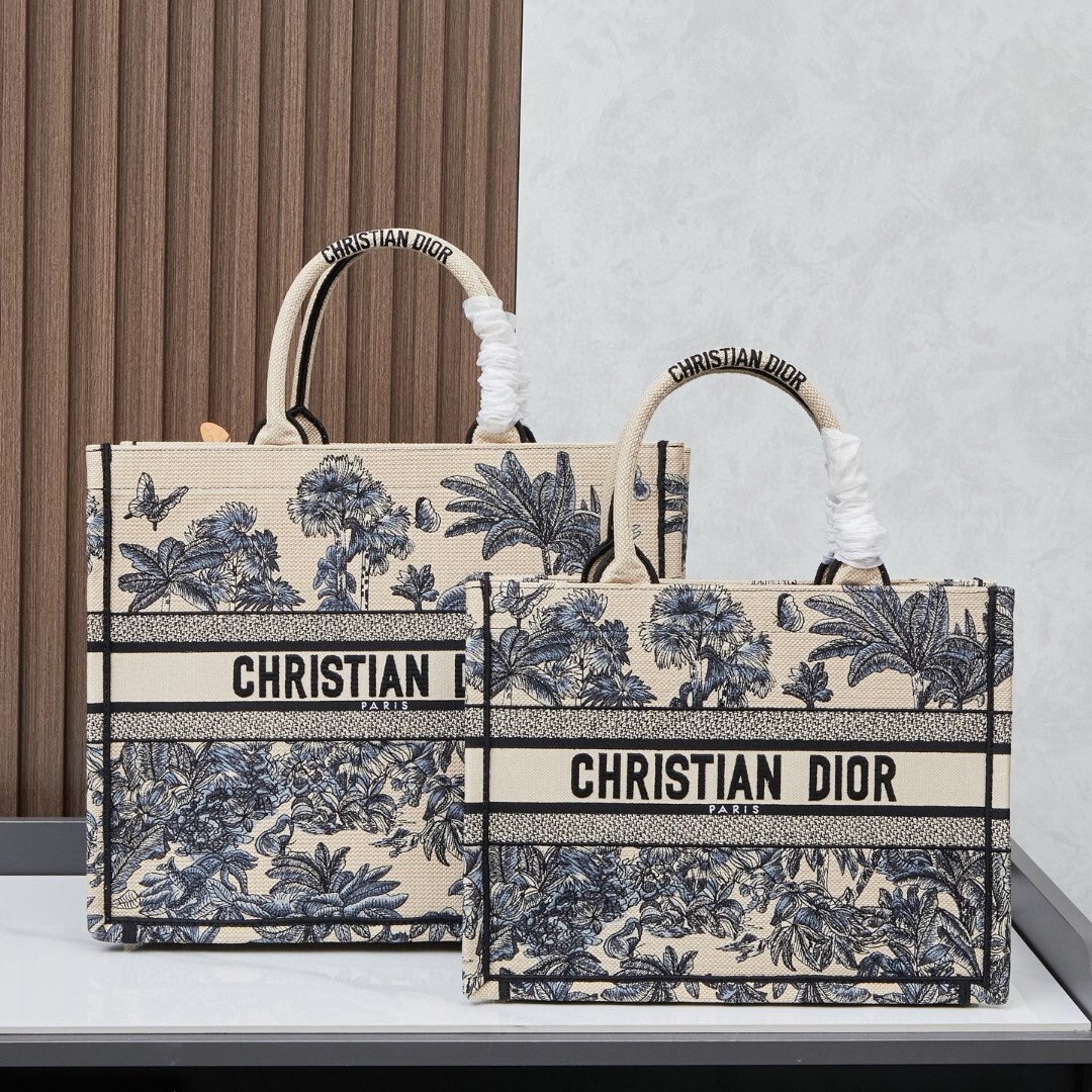 Dior - Book Tote Bag Dioriviera Broderie Toile de Jouy Palms