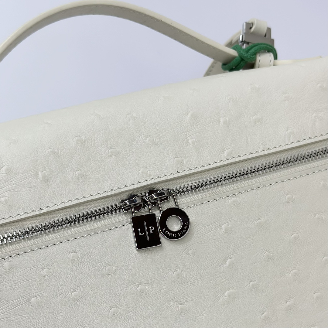 Loro piana extra pocket l27