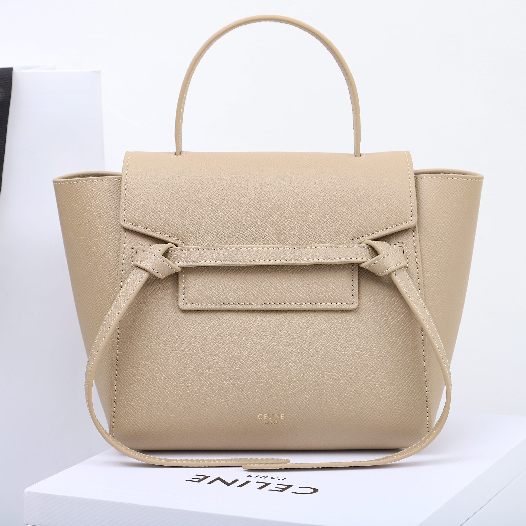 Celine-BELT NANO grain cowhide handbag  Light gray brown