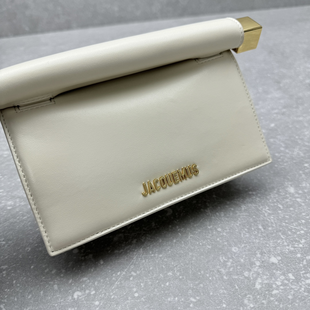 Jacquemus-Sheepskin white Chain handbag