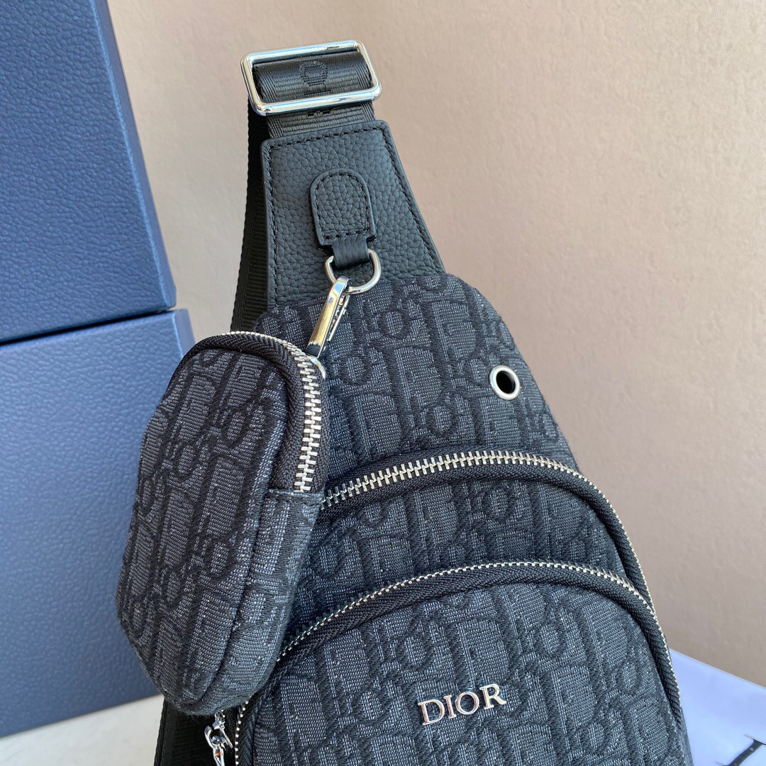 Dior-Men's Chest Bag