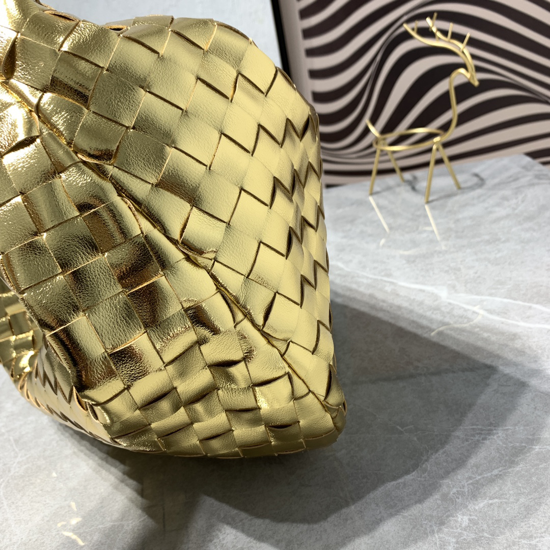 BV-Jodie Gold Woven Lambskin Bag