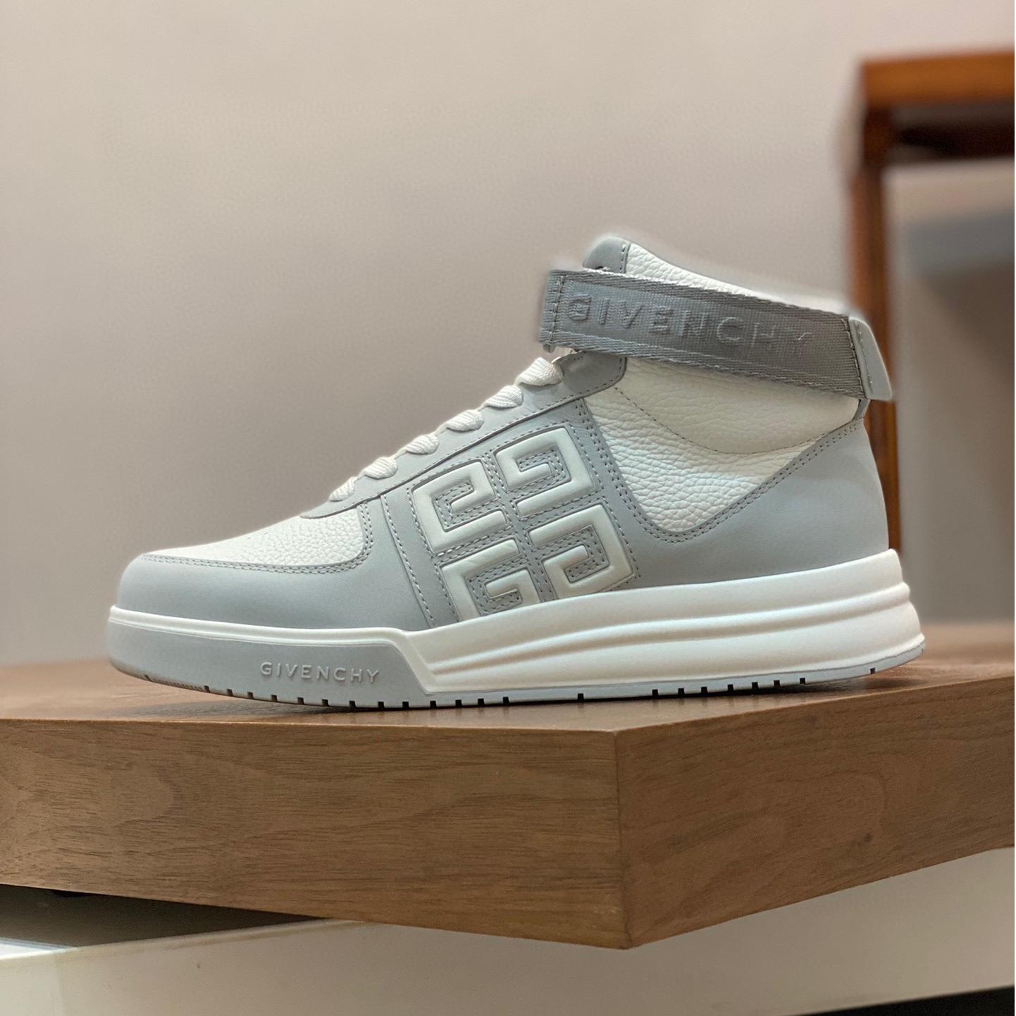 Givenchy-New gray men's high top running shoes