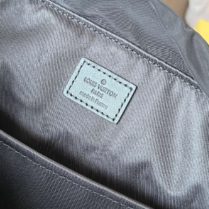 LV-Frosted Cowhide Embossed Pattern Backpack