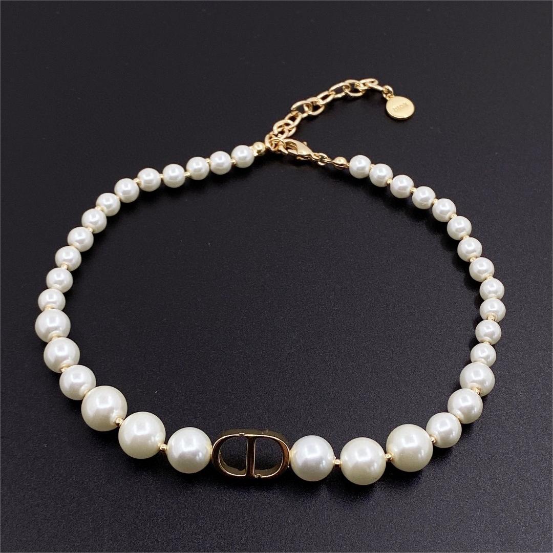 Dior-CD pearl necklace
