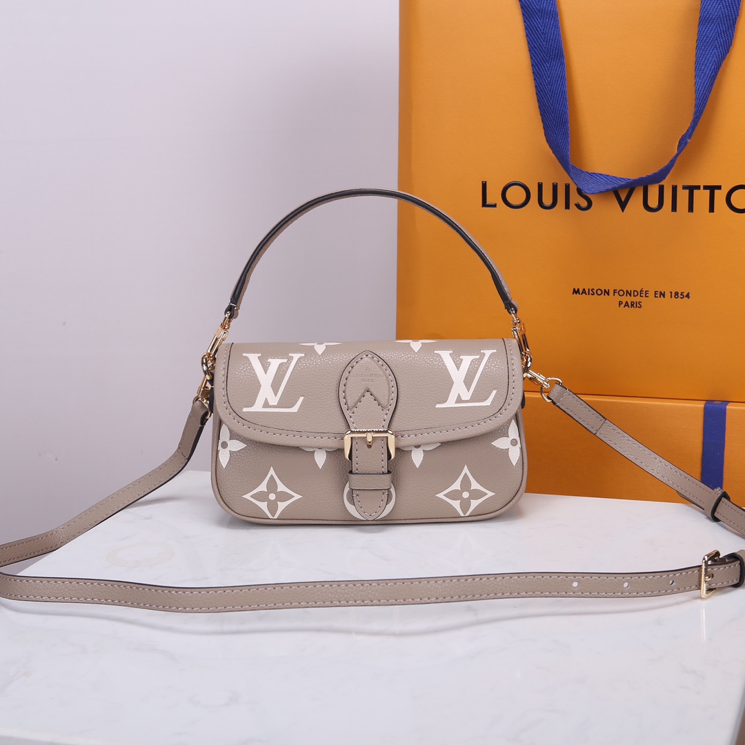 LV-NANO DIANE Apricot Handbag