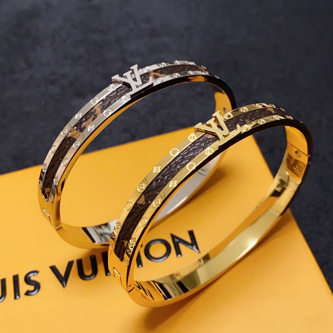 LV-Printed leather bracelet