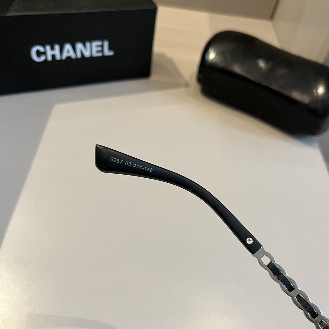 Chanel-New large frame Sunglasses