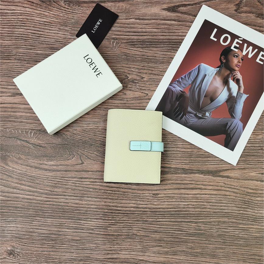 LOEWE-Medium sized coin purse