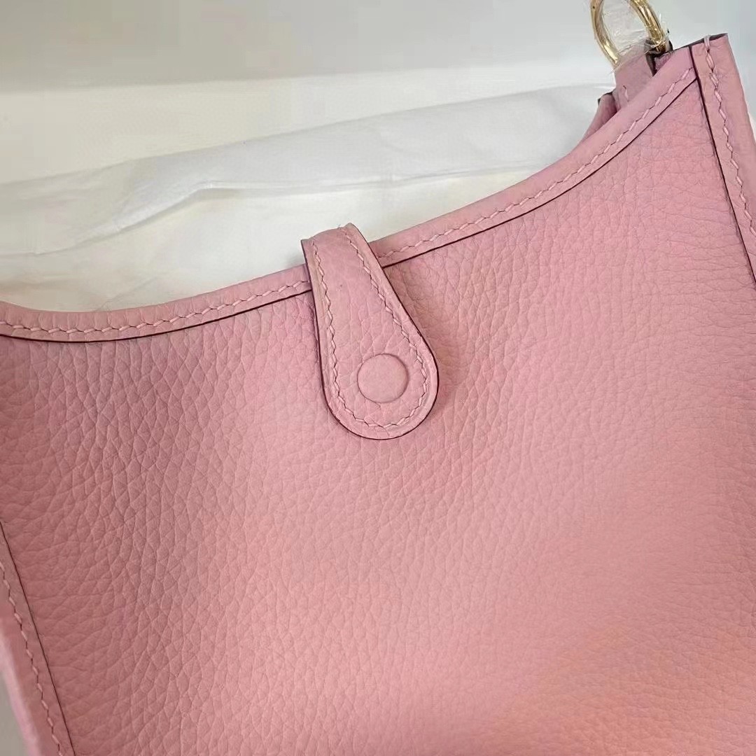 Hermes-Evelyne 17cm Evelyne TC leather 3q powder gold and silver buckle in stock