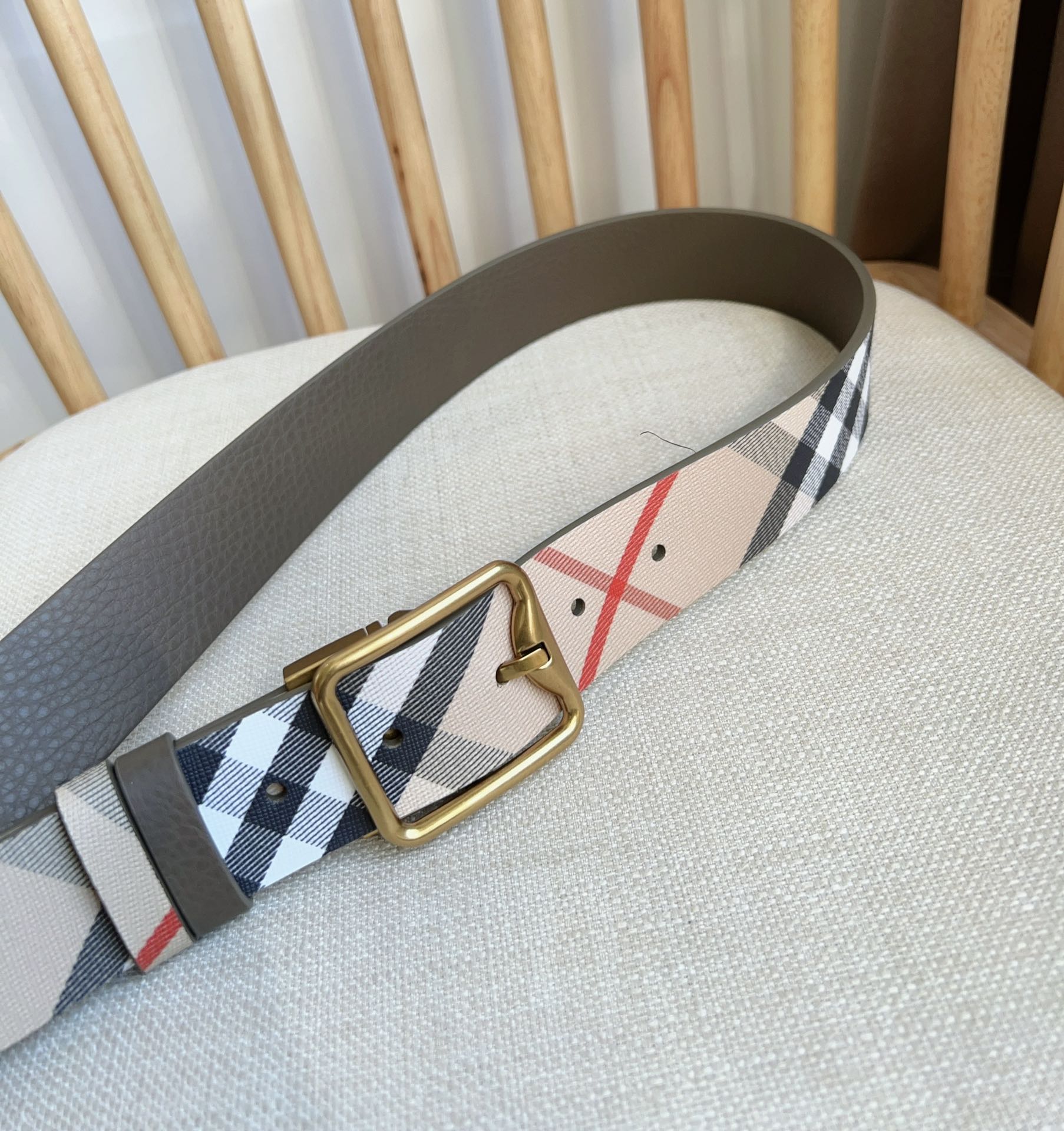 Burberry-Plaid calf leather belt