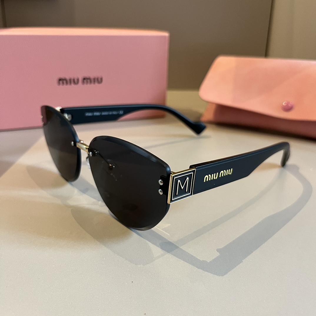 MiuMiu- New frameless Sunglasses