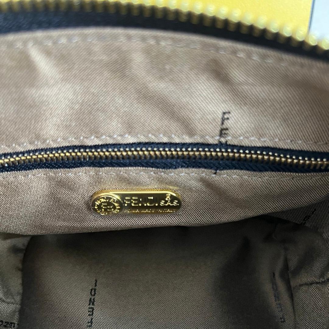 FENDI-  Lunch box second-hand bag