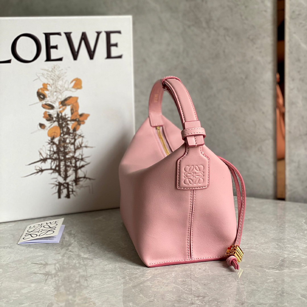 LOEWE-cubi