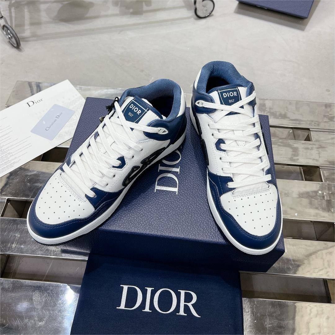 Dior-Oblique distressed fabric