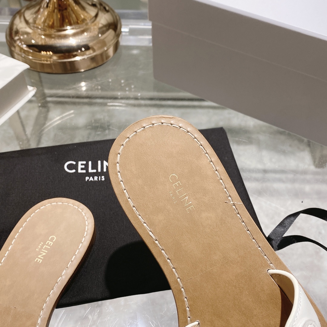 Celine-One word slippers
