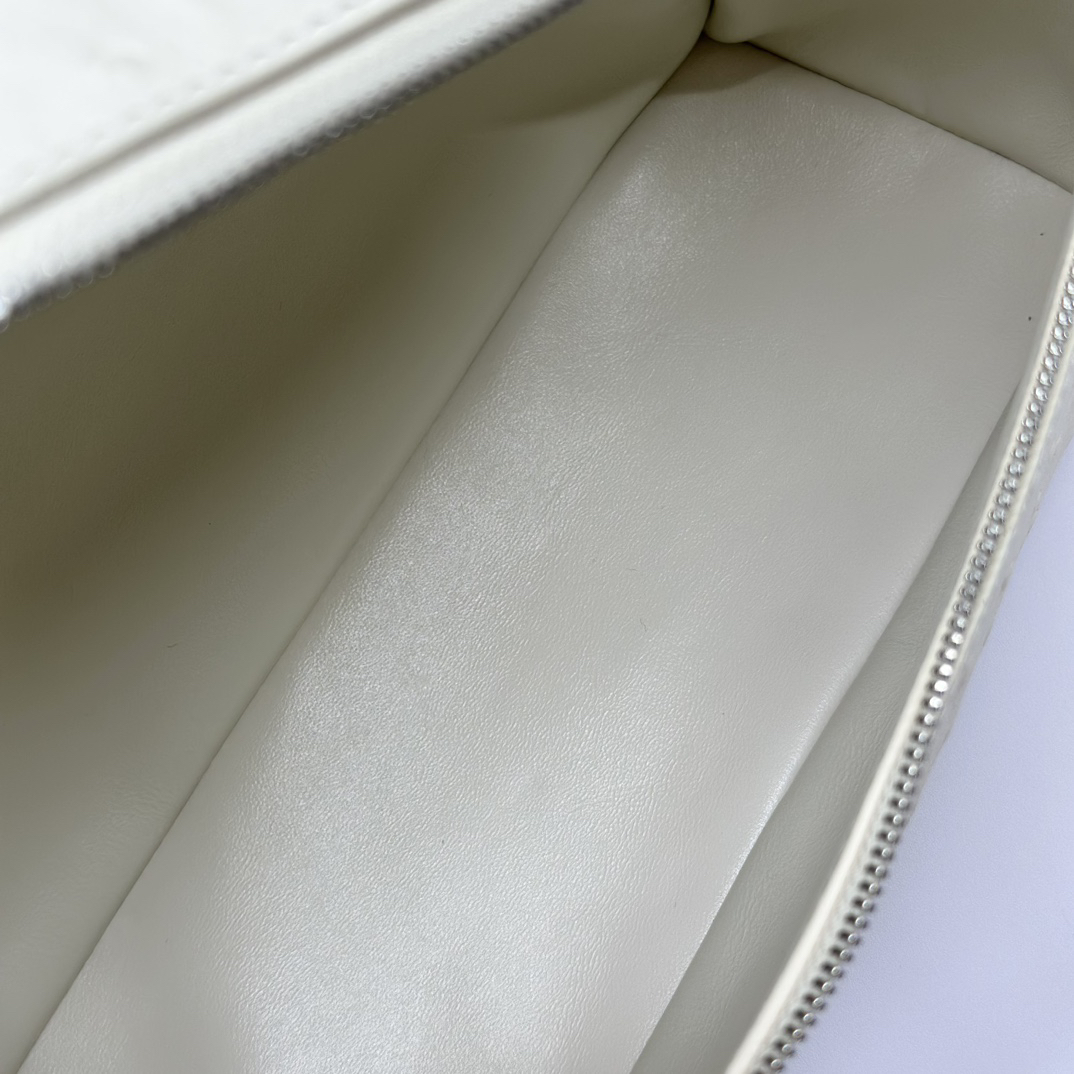 Loro piana extra pocket l27